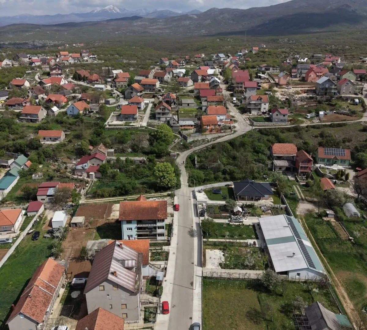 Prodaja, plac, 1990m², Centar, Nikšić