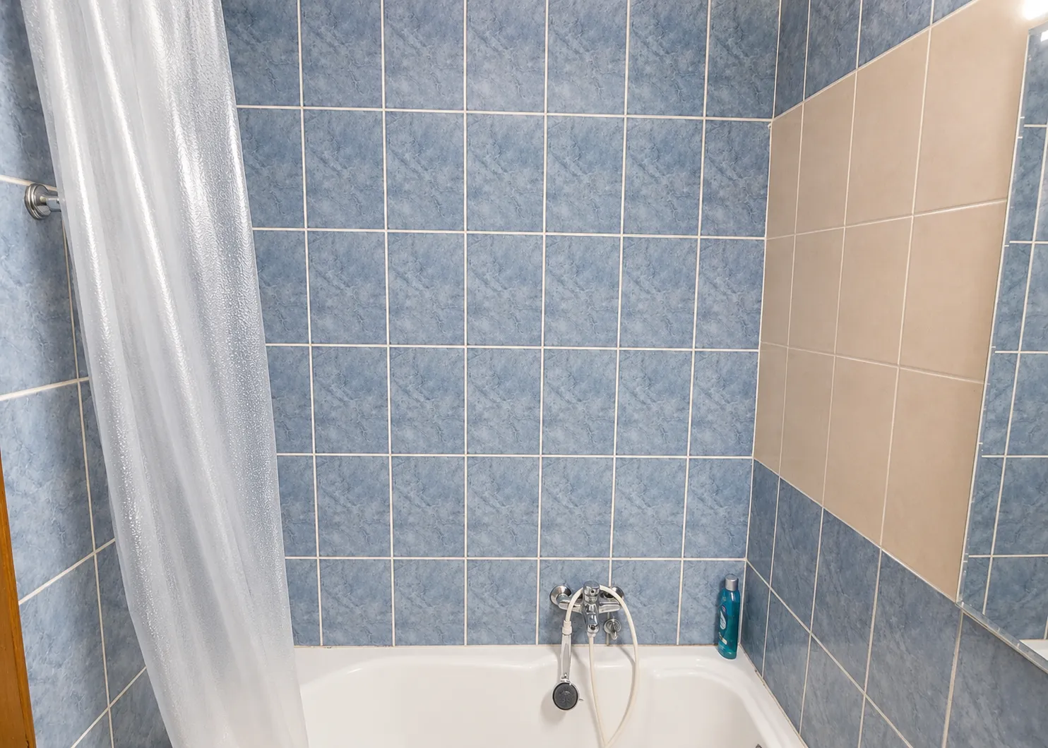 Izdavanje, dvosoban stan, 60m², Zagorič, Podgorica