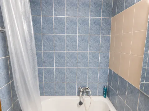 Izdavanje, dvosoban stan, 60m², Zagorič, Podgorica - image 8