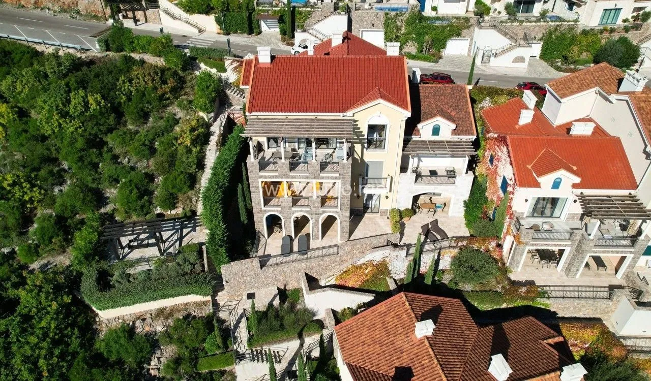 Prodaja, dvosoban stan, 113m², Luštica Bay, Tivat