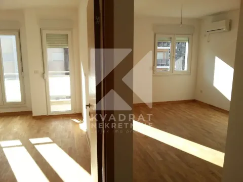 Izdavanje, stan, 44m2, City Kvart, Podgorica Izdavanje, stan, 44m2, City Kvart, Podgorica