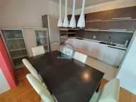 Prodaja, trosoban stan, 82m2, Bulevar Evrope, Novi Sad, Novi Sad