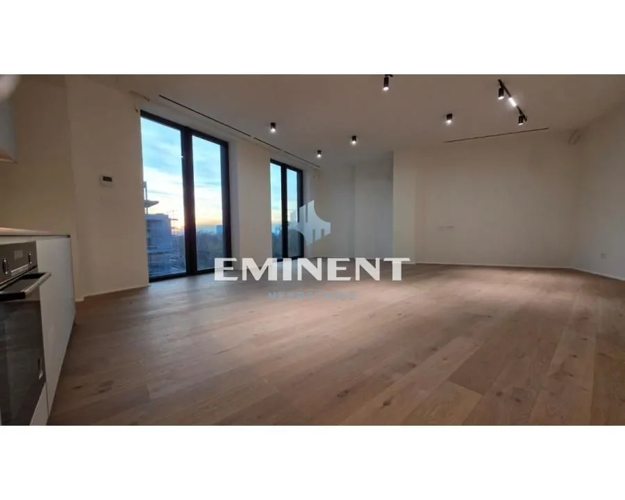 Sale, three bedroom apartment, 103m², Stari Grad, Beograd