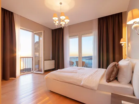 Sale, house, 600m², Blizikuće, Budva - image 17