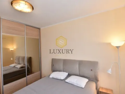 Izdavanje, dvosoban stan, 65m², Stari Aerodrom, Podgorica - image 7