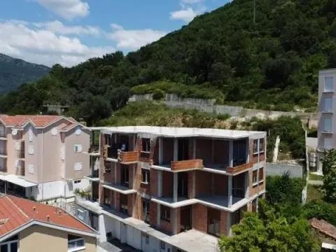 Prodaja, trosoban stan, 104m², Tivat, Crna Gora - image 3