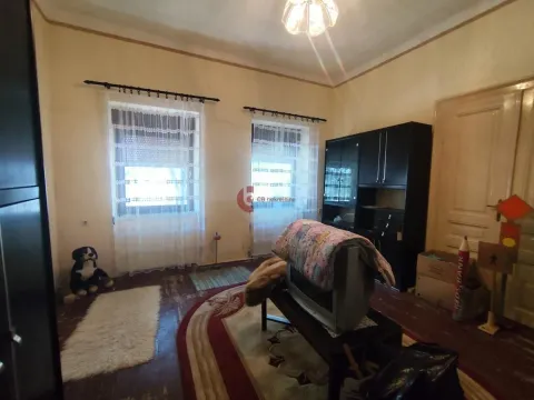 Sale, house, 206m², Centar, Subotica - image 11