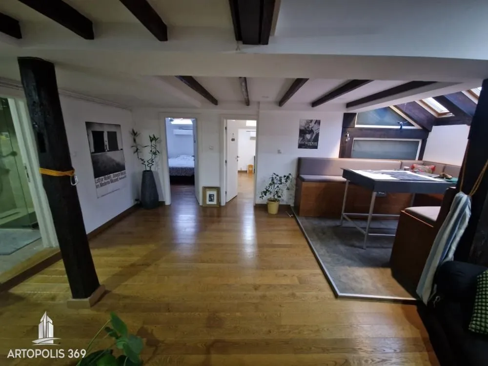 Sale, three bedroom apartment, 95m², Stari Grad, Beograd