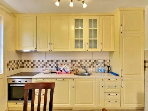 Prodaja, kuća, 185m², Zagora, Kotor - image 7