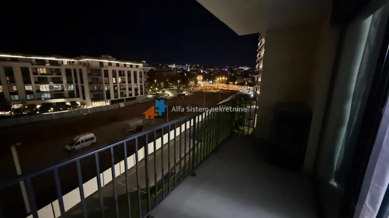 Izdavanje, dvosoban stan, 60m², Savski Venac, Beograd