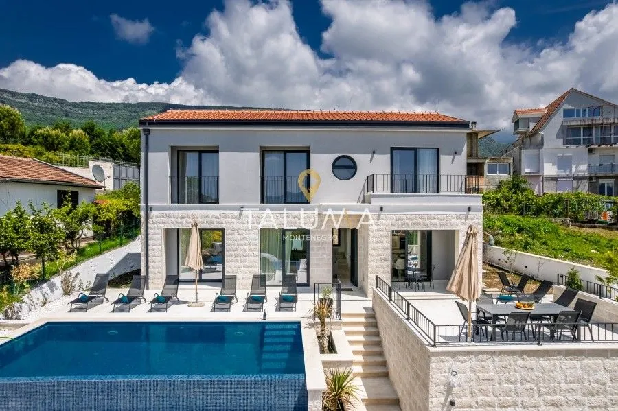 Prodaja, kuća, 250m², Mrčevac, Tivat