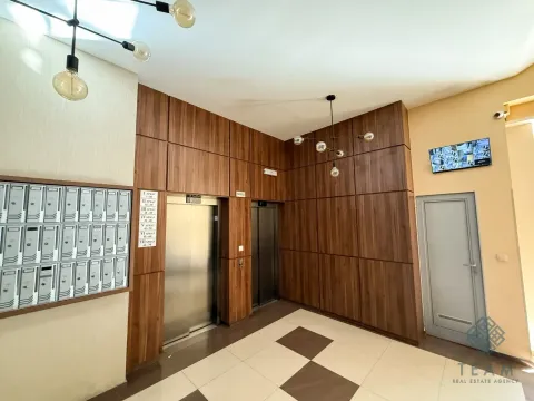 Rent, two bedroom apartment, 68m², City Kvart, Podgorica - image 13