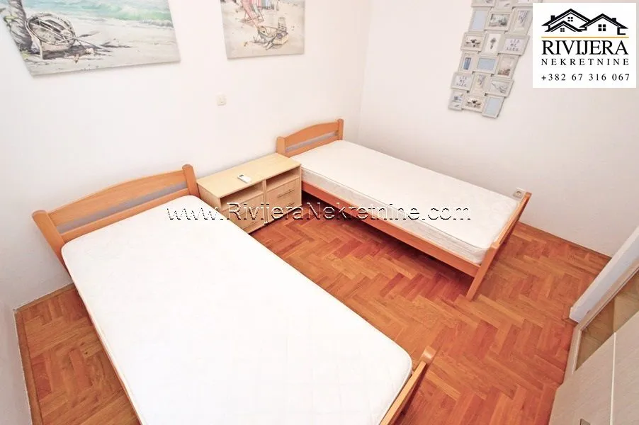 Prodaja, dvosoban stan, 73m², Đenovići, Herceg Novi