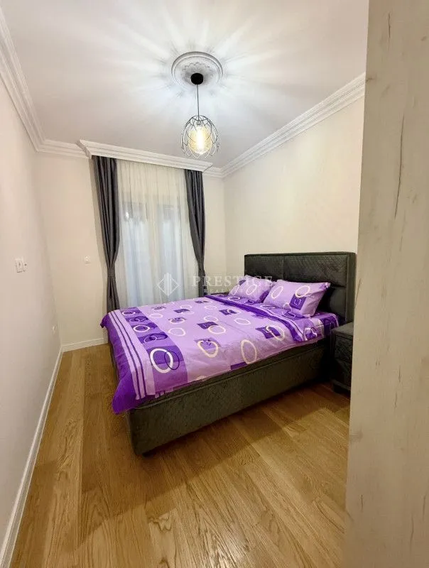 Izdavanje, jednosoban stan, 52m², Central Point, Podgorica