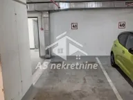 Izdavanje, trosoban stan, 77m², Vračar Sve Podlokacije, Beograd - image 38