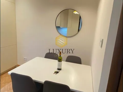 Sale, one bedroom apartment, 42m², City Kvart, Podgorica - image 3