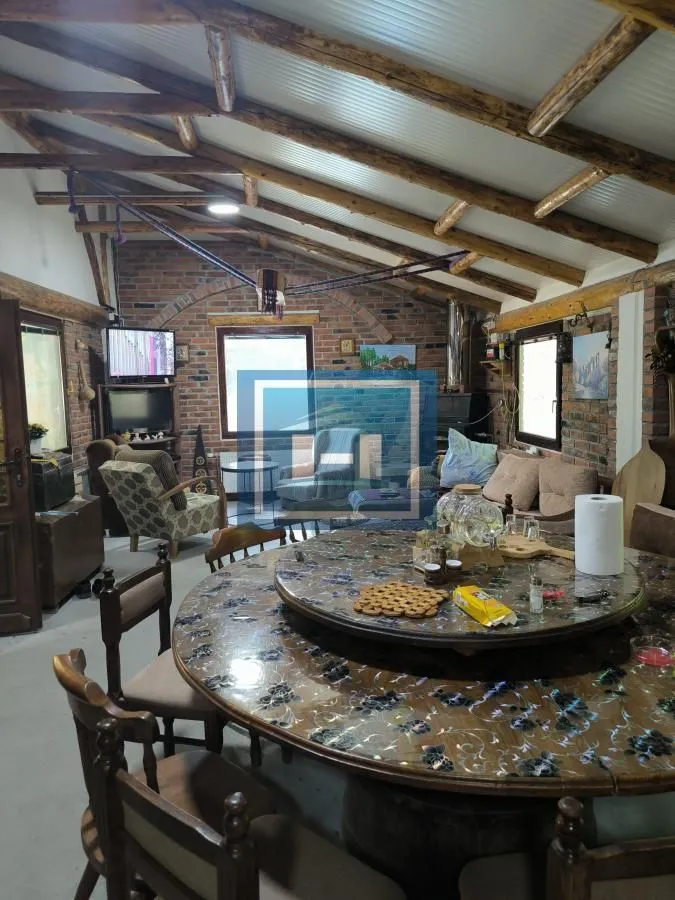 Sale, hospitality venue, 250m², Despotovac, Srbija