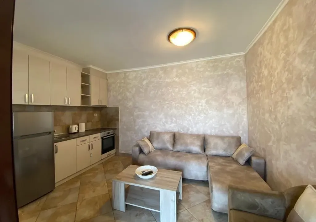 Rent, one bedroom apartment, 50m², Rafailovići, Budva
