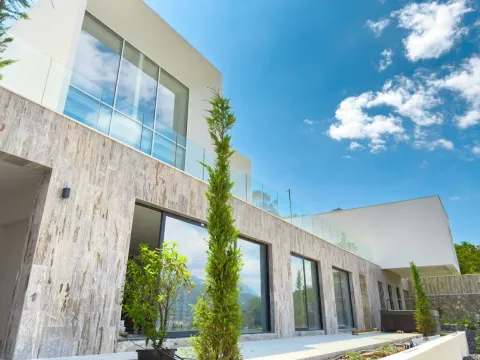 Sale, two bedroom apartment, 119m², Krašići, Tivat