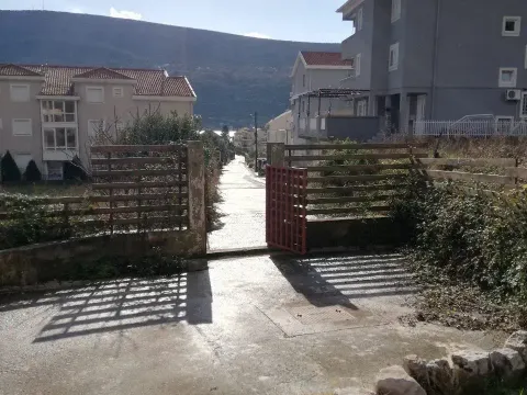Izdavanje, jednosoban stan, 50m², Đenovići, Herceg Novi - image 10