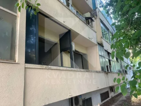 Sale, studio apartment, 32m², Centar, Podgorica - image 10