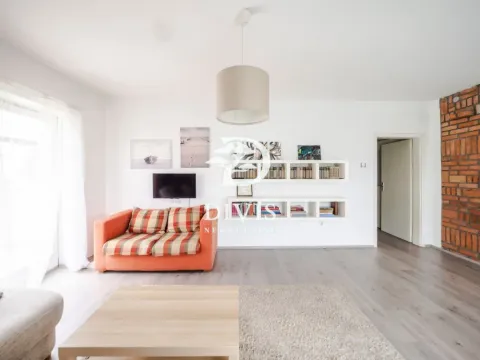 Sale, three bedroom apartment, 84m², Konjarnik, Voždovac Sve Podlokacije - image 3
