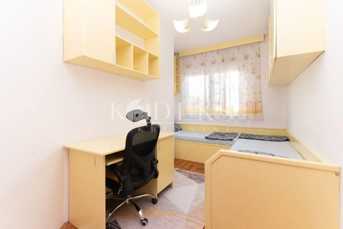 Izdavanje, dvosoban stan, 57m², Preko Morače, Podgorica