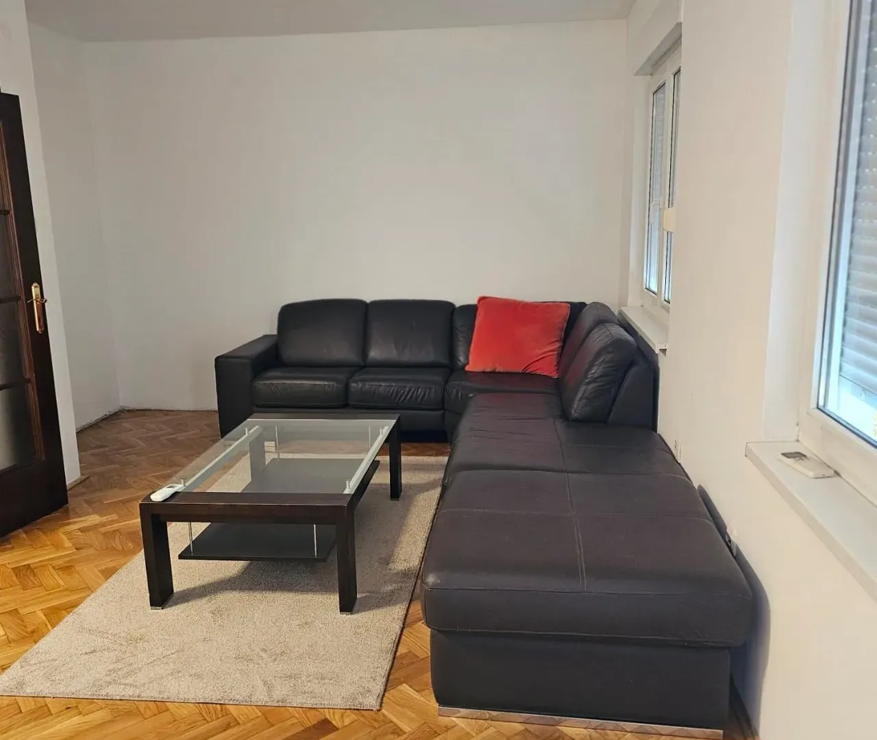 Izdavanje, jednosoban stan, 46m², Podgorica, Crna Gora