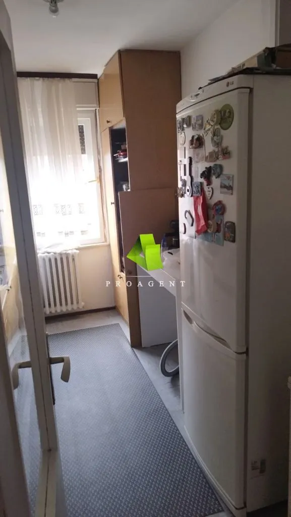 Prodaja, trosoban stan, 85m², Medijana, Niš