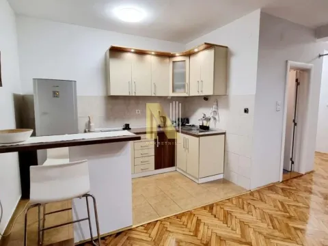 Izdavanje, jednosoban stan, 35m², Spens, Novi Sad Sve Podlokacije - image 2