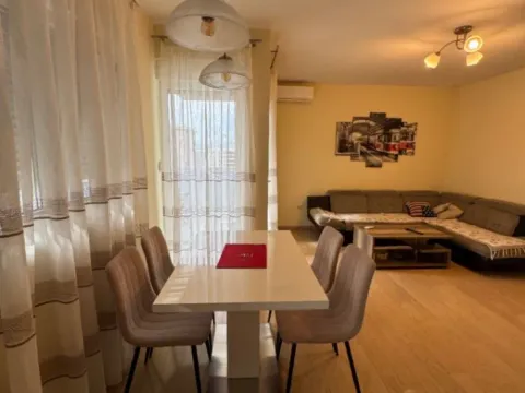 Izdavanje, dvosoban stan, 72m², City Kvart, Podgorica - image 3