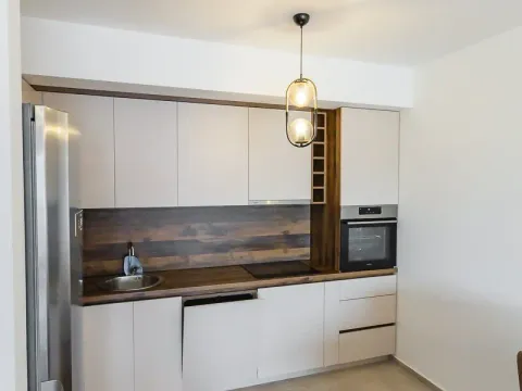 Izdavanje, dvosoban stan, 70m², Master Kvart, Podgorica - image 6