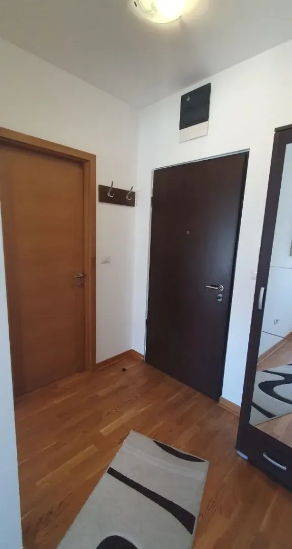 Izdavanje, jednosoban stan, 45m², City Kvart, Podgorica