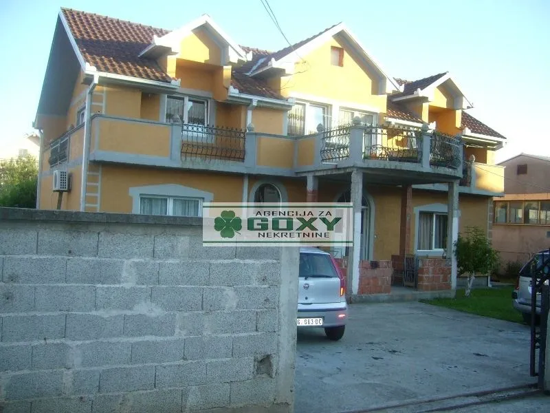 Prodaja, kuća, 270m², Altina, Beograd