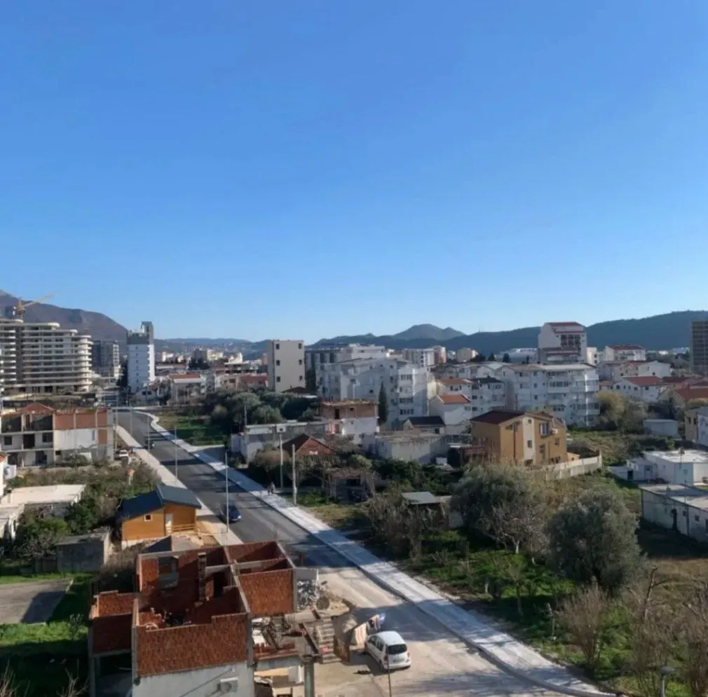 Prodaja, dvosoban stan, 60m2, Ilino, Bar