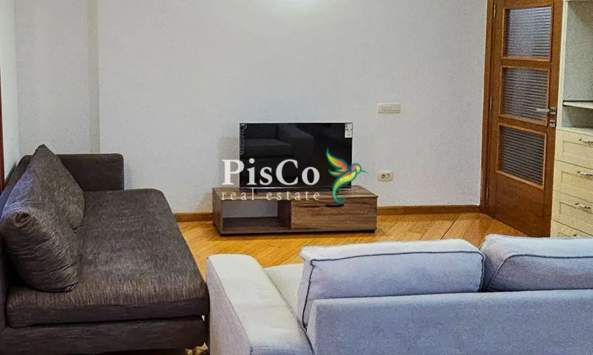 Izdavanje, dvosoban stan, 64m², Stari Aerodrom, Podgorica