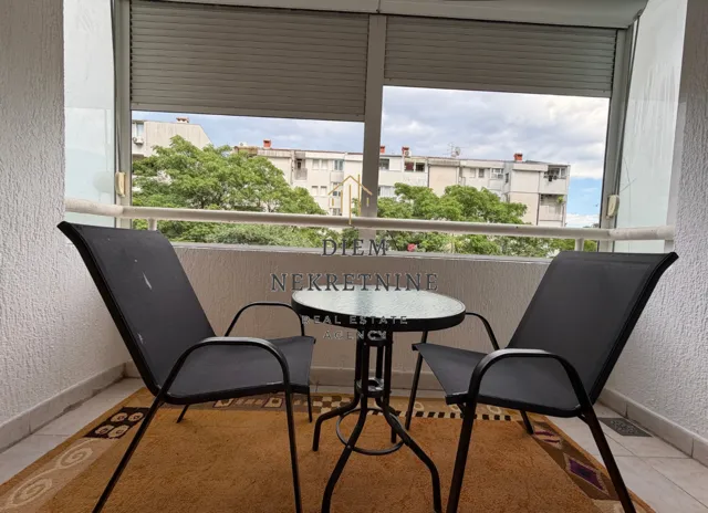 Izdavanje, jednosoban stan, 35m², Stari Aerodrom, Podgorica