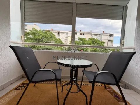 Izdavanje, jednosoban stan, 35m², Stari Aerodrom, Podgorica - image 4