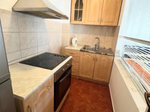 Prodaja, garsonjera, 37m², Petrovac, Budva - image 5