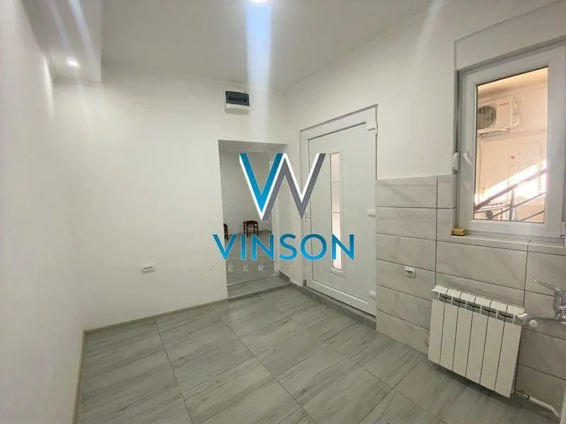Prodaja, jednosoban stan, 27m², Centar, Novi Sad