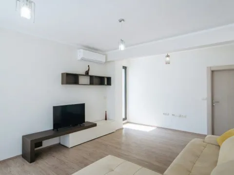 Prodaja, trosoban stan, 233m², Budva, Crna Gora - image 10