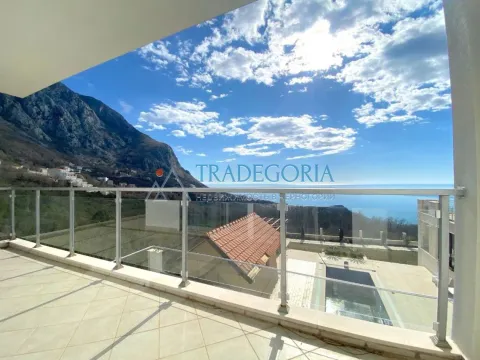 Prodaja, trosoban stan, 200m², Reževići, Budva - image 41