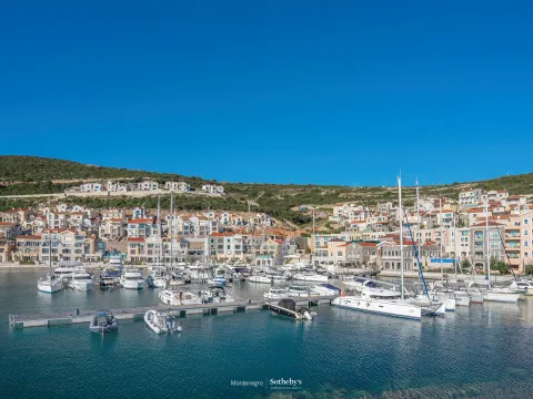 Prodaja, garsonjera, 48m², Kotor, Crna Gora - image 11