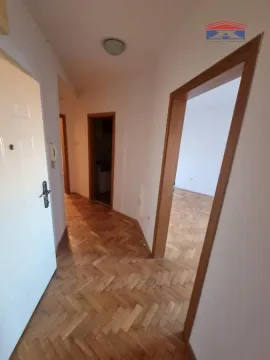 Izdavanje, dvosoban stan, 41m², Železnička Stanica, Novi Sad Sve Podlokacije - image 6