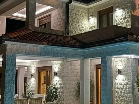 Prodaja, kuća, 500m², Bar, Crna Gora - image 2