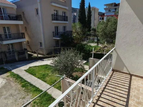 Izdavanje, jednosoban stan, 33m², Mainski Put, Budva - image 8