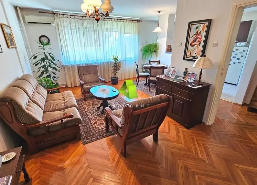 Sale, three bedroom apartment, 75m², Medijana, Niš