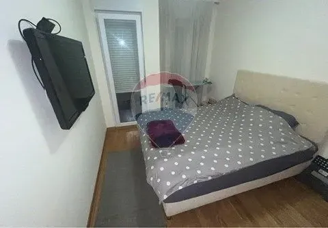 Izdavanje, jednosoban stan, 42m², City Kvart, Podgorica - image 4