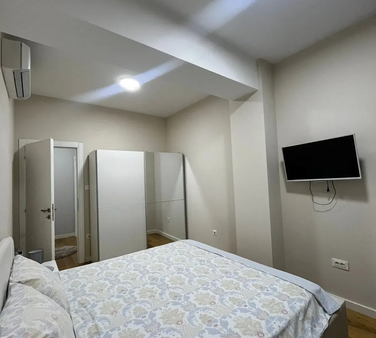 Rent, two bedroom apartment, 78m², Centar, Podgorica