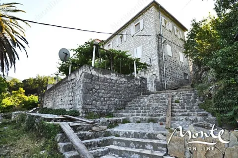 Kuća in Morinj